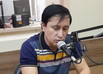 Gestores escolares recuperam mandatos na justiça e Sintab e Napoleão ganham elogios de vereadores