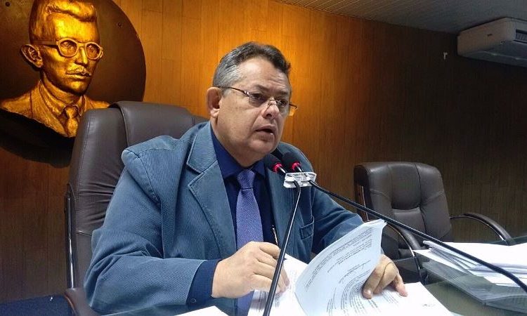 Líder da oposição confirma entendimento com Bruno e prevê aprovação da LOA nesta sexta-feira