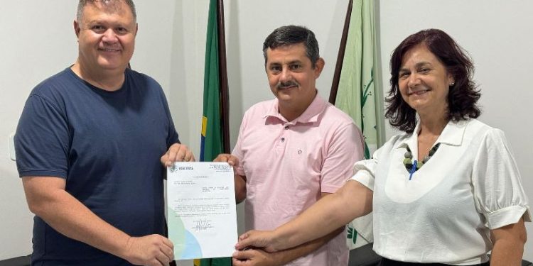 Prefeito de Boa Vista anuncia reajuste para várias categorias