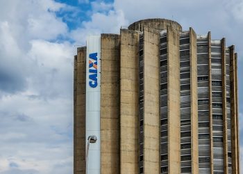 Com mais de 4 mil vagas, concurso CAIXA 2024 abre inscrições