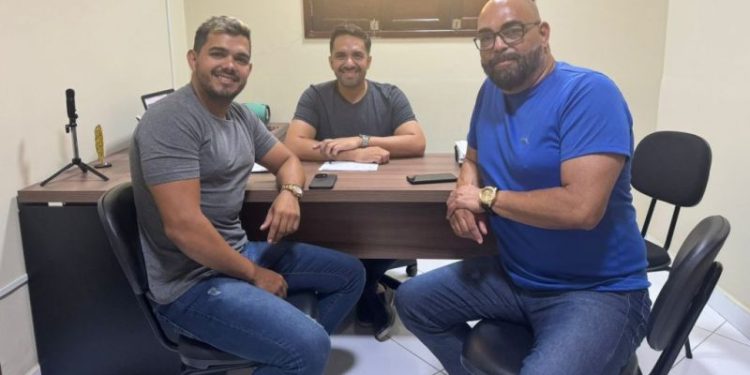 Prefeitura de Lagoa Seca firma parceria com Associação dos Músicos para a Festa do Artesanato