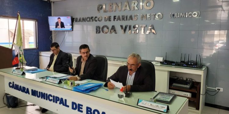 Vereadores boavistenses debatem e votam 30 matérias de interesse público