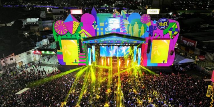 🔴 AO VIVO | Transmissão do Maior São João do Mundo deste domingo (02)