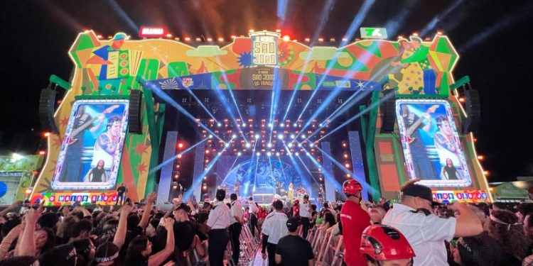 Campina Grande celebra a vida e a tradição com a abertura emocionante do Maior São João do Mundo 2025