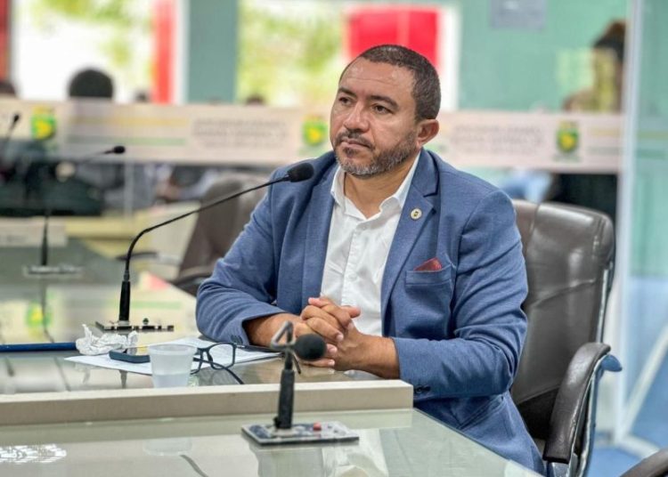 Alexandre do Sindicato propõe criação de festival de comidas típicas após o São João Alexandre do Sindicato propõe criação de festival de comidas típicas após o São João