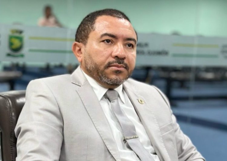 Alexandre do Sindicato destaca indícios de cartelização nos preços pelos postos de combustíveis de Campina Grande